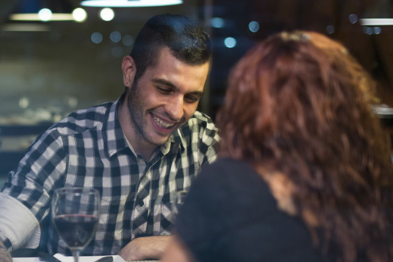 Happy Speed Dating Couple Meeting In Raleigh/Durham